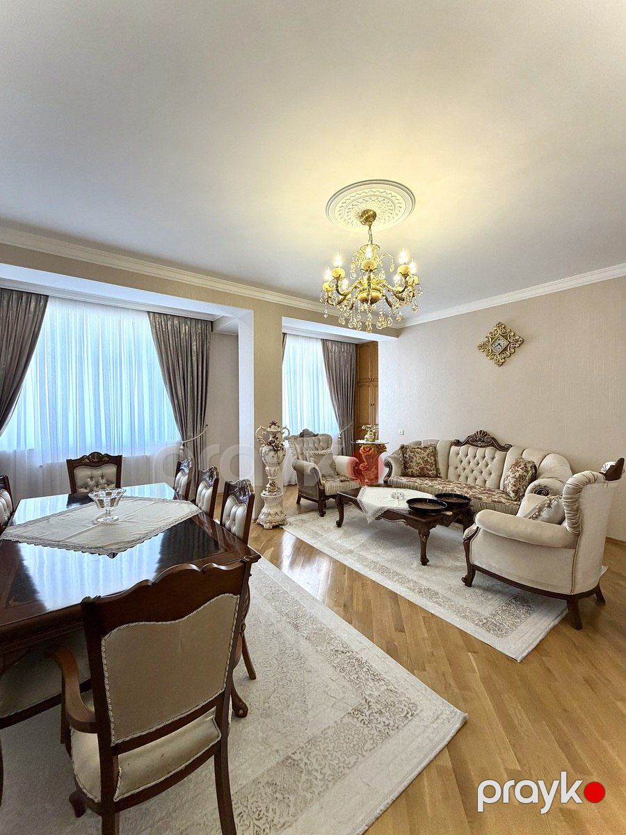 Satılır 4 otaqlı yeni tikili 220 m² — Mənzil, Bakı (12)