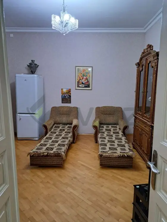 2 otaqlı mənzil Köhnə tikili Kirayə, Bayıl qəs., Səbail, Bakı — Mənzil, Bakı (5)