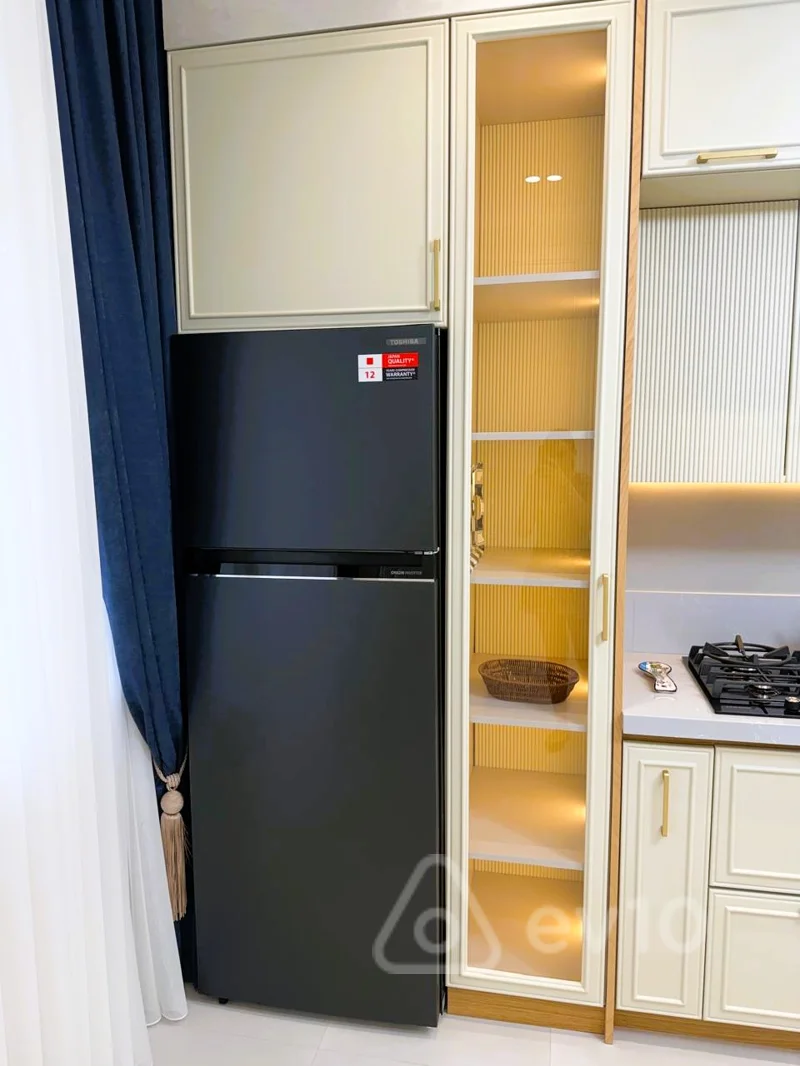 4 otaqlı mənzil, 180 m², izmir küçəsi — kirayə — Mənzil, Bakı (8)