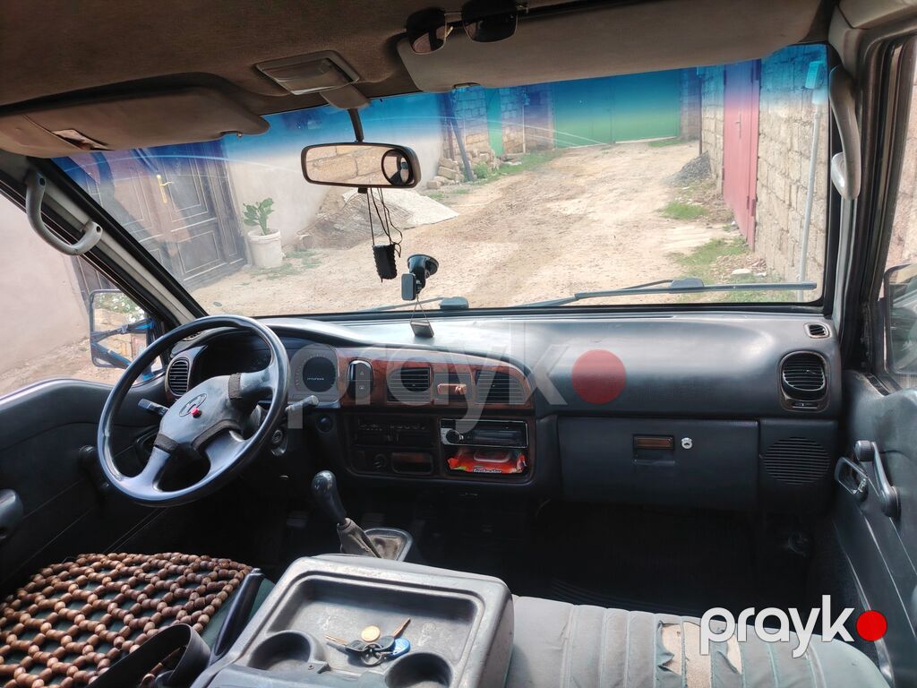 Toyota Hiace: 2.5 l 1997 il Van/Minivan — Avtomobillər, Digah (4)