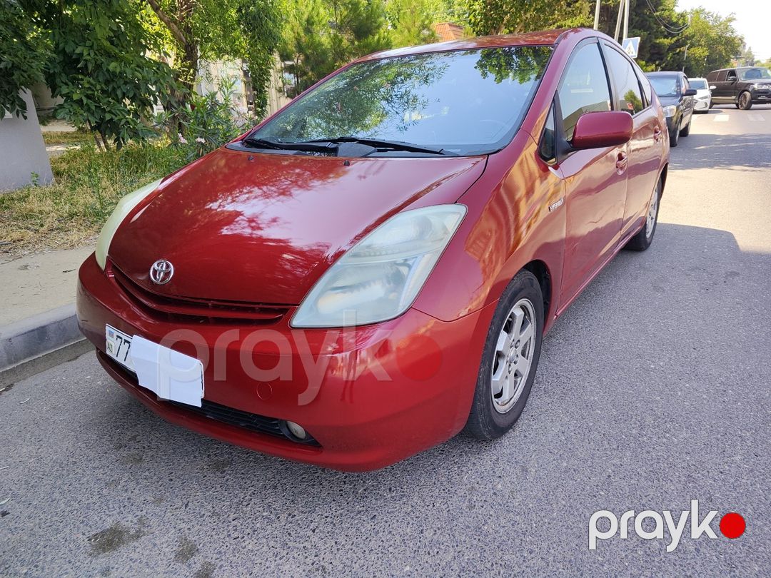Toyota Prius 20 kuza icarəsi — Avtomobil icarəsi, Bakı (2)
