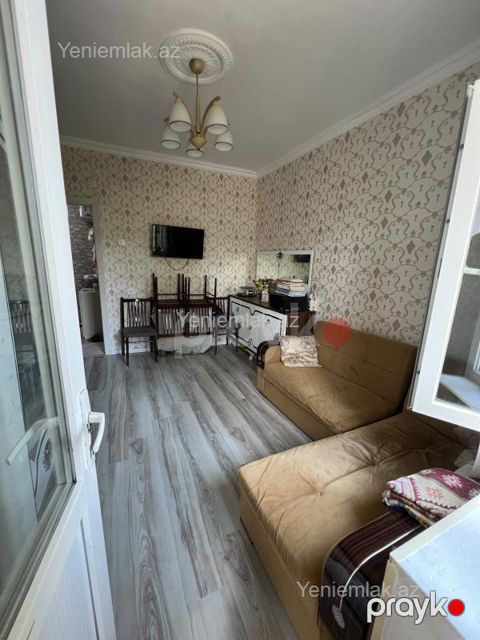 Satılır 2 otaqlı Bina evi menzil (Köhnə tikili), 30 m², 13-cü mikrorayon — Sumqayıt