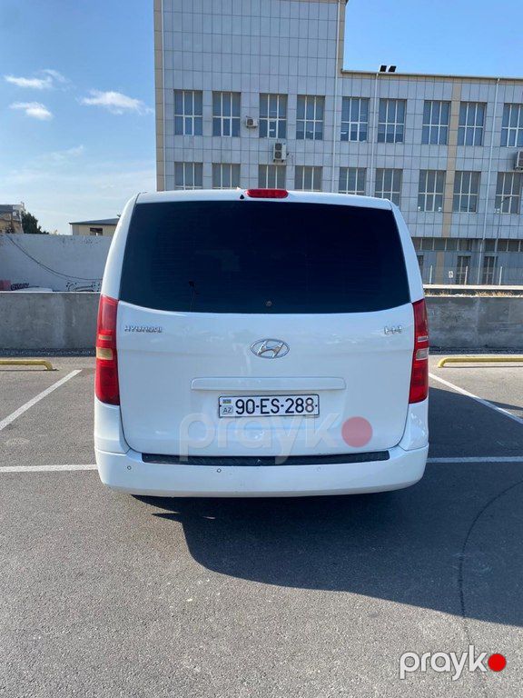 Hyundai H-1, 2.5 L, 2010 il, 445 000 km — Avtomobillər, Bakı (2)