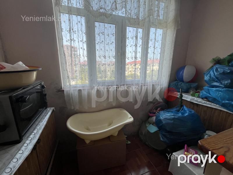 Satılır 3 otaqlı Bina evi menzil (Köhnə tikili), 65 m², 13-cü mikrorayon — Mənzil, Sumqayıt (4)