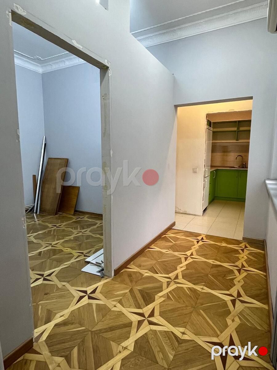 Satılır 3 otaqlı köhnə tikili 102 m² — Mənzil, Bakı (8)