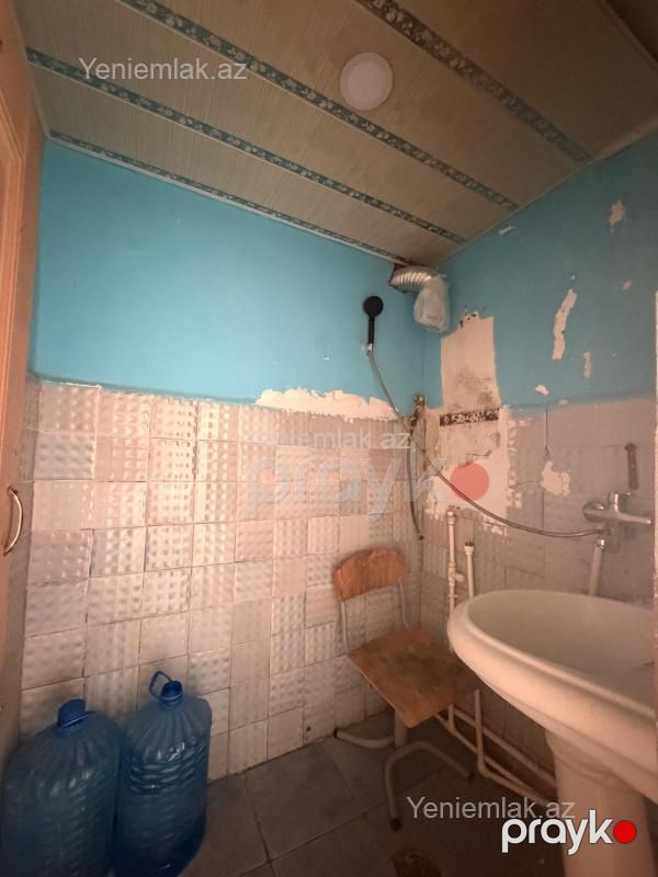 Satılır 2 otaqlı Bina evi menzil (Köhnə tikili), 48 m², 8-ci mikrorayon — Mənzil, Sumqayıt (9)