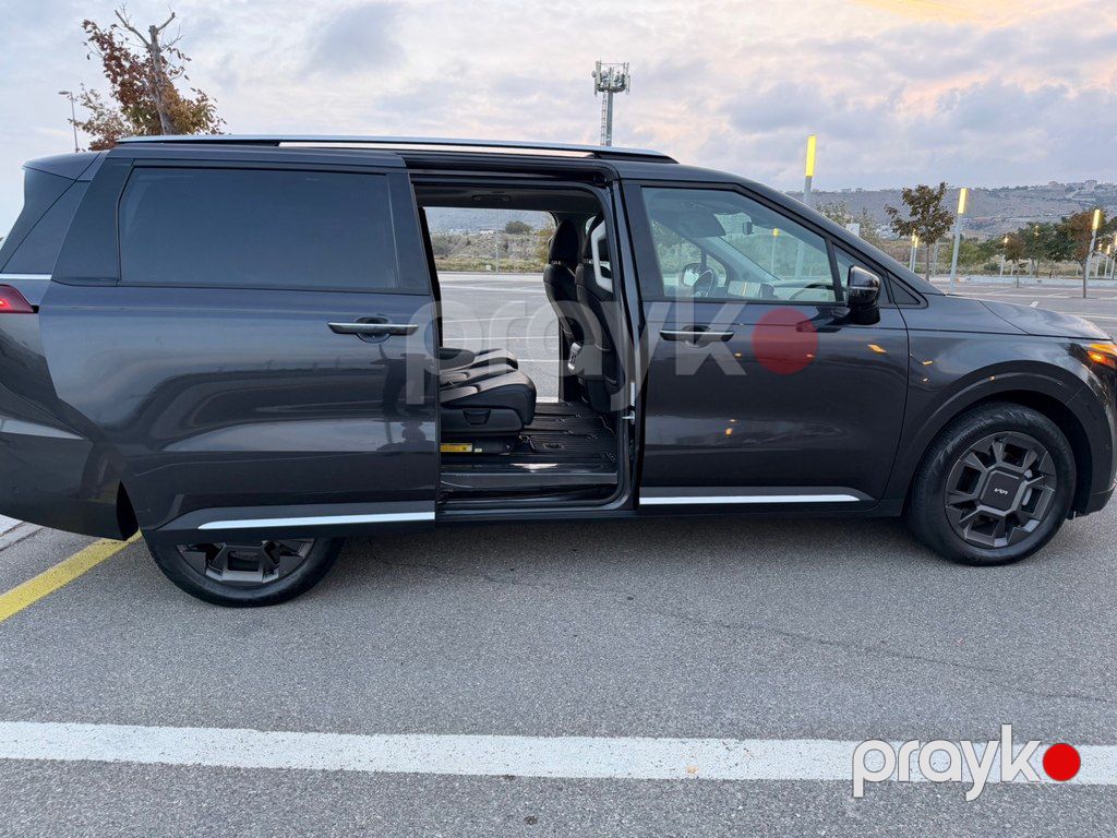 Kia Carnival, 1.6 L, 1.49 kWh, 2024 il, 12 000 km — Avtomobillər, Bakı (4)