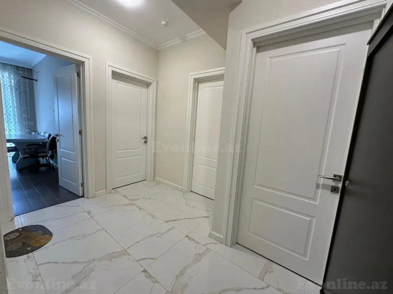 Satılır 3 otaqlı Mənzil Yeni tikili 83 m² Bakı, Yasamal r — Bakı
