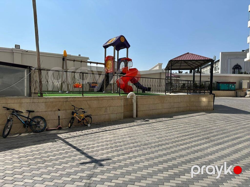 Satılır 4 otaqlı yeni tikili 150 m² — Mənzil, Bakı (2)