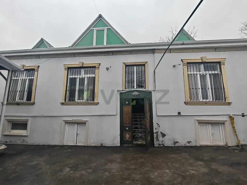 4 otaqlı Həyət evi Satılır, Oğuz — Oğuz