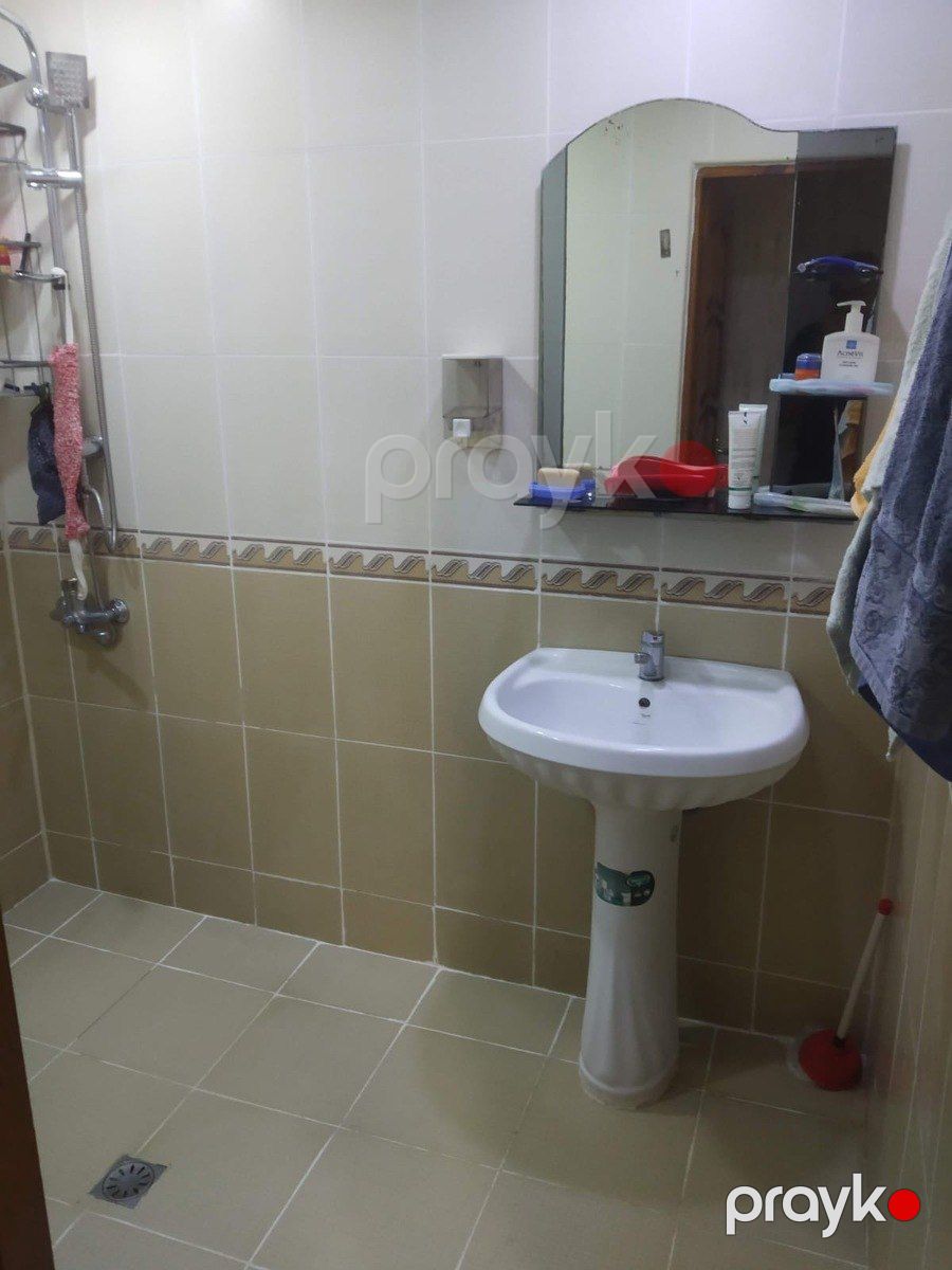 Satılır 4 otaqlı köhnə tikili 100 m² — Mənzil, Bakı (9)