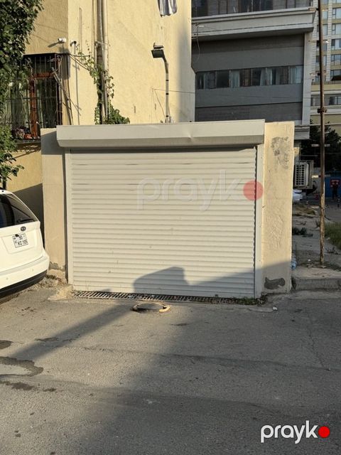 Satılır obyekt 20.2 m² — Bakı