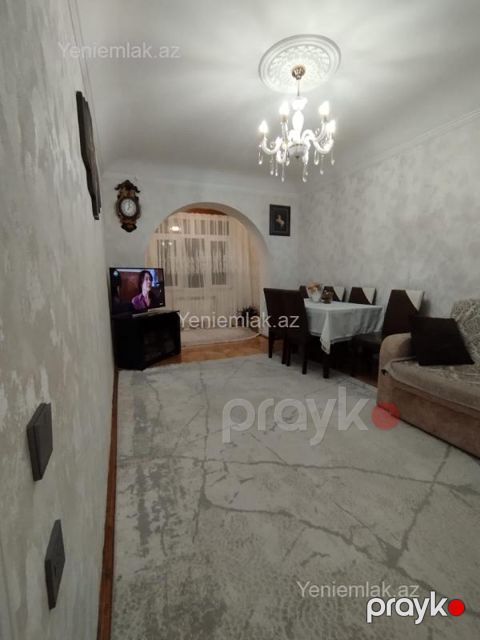 Satılır 3 otaqlı Bina evi menzil (Köhnə tikili), 75 m², Xətai rayonu — Bakı
