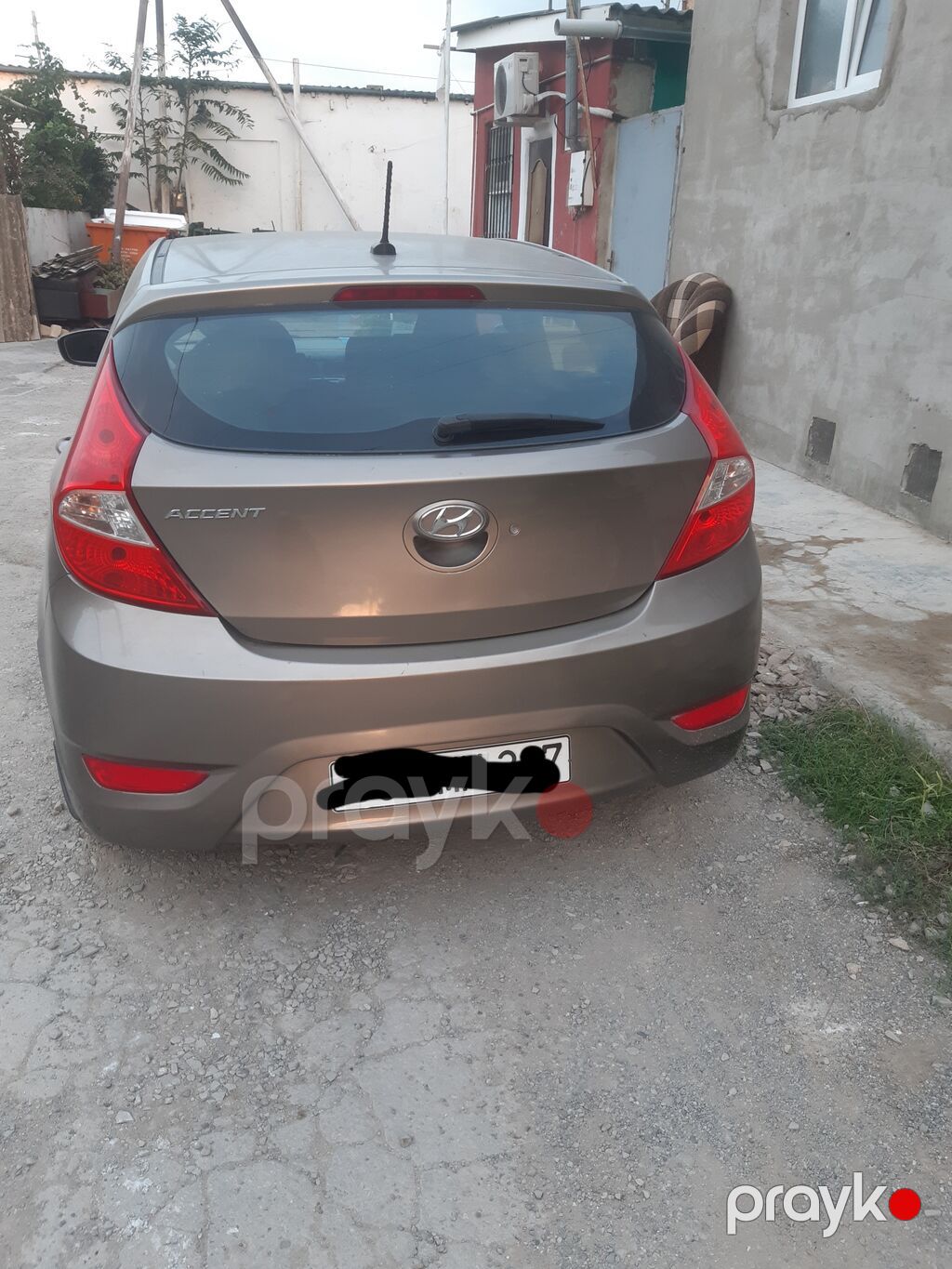 Hyundai accent Satilir.Aftomobilin Yaği filtri yeni deyişdirilib — Avtomobillər, Masazır (3)