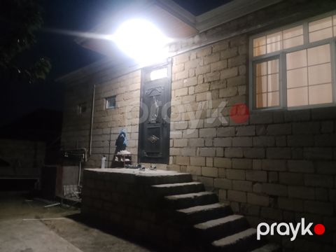 Satılır 4 otaqlı həyət evi/bağ evi 14 m² — Bakı
