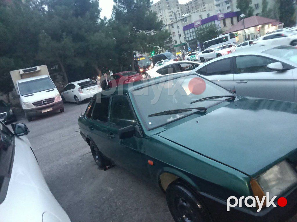 Lada (VAZ) 21099, 1.5 L, 2004 il, 200 000 km — Avtomobillər, Bakı (12)