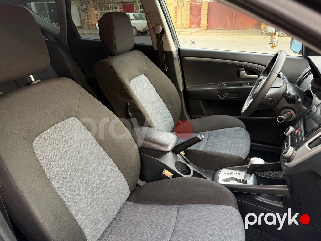 Kia Ceed SW, 1.6 L, 2010 il, 350 000 km — Avtomobillər, Bakı (10)
