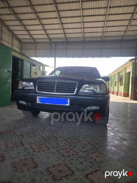 Mercedes C 200, 2.0 L, 1999 il, 190 000 km — Biləsuvar