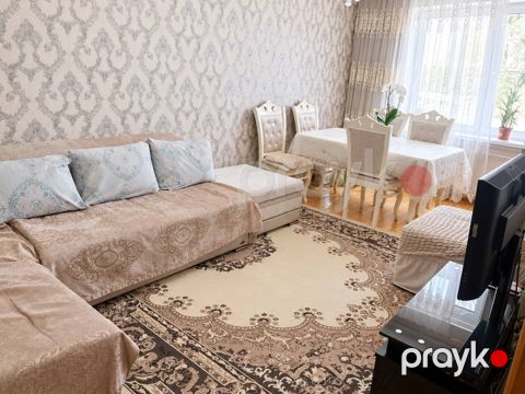 Satılır 3 otaqlı köhnə tikili 90 m² — Bakı