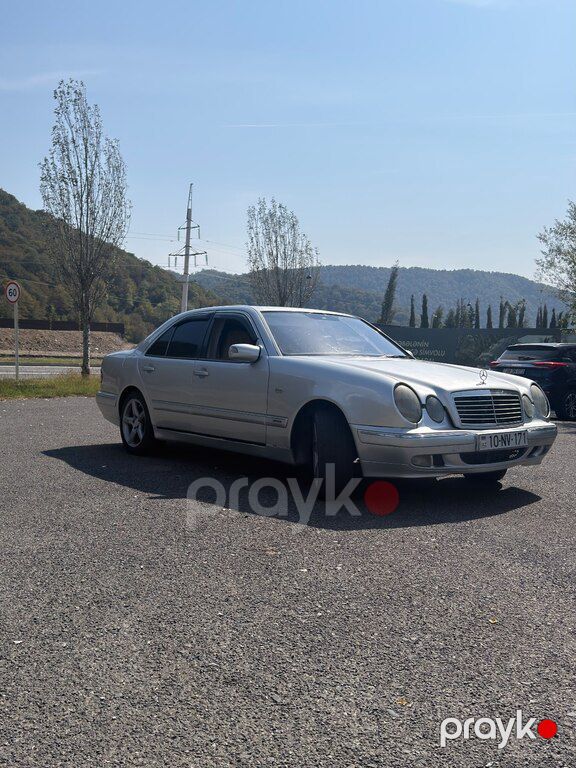 Mercedes E 230, 2.3 L, 1996 il, 300 000 km — Avtomobillər, Qəbələ (4)