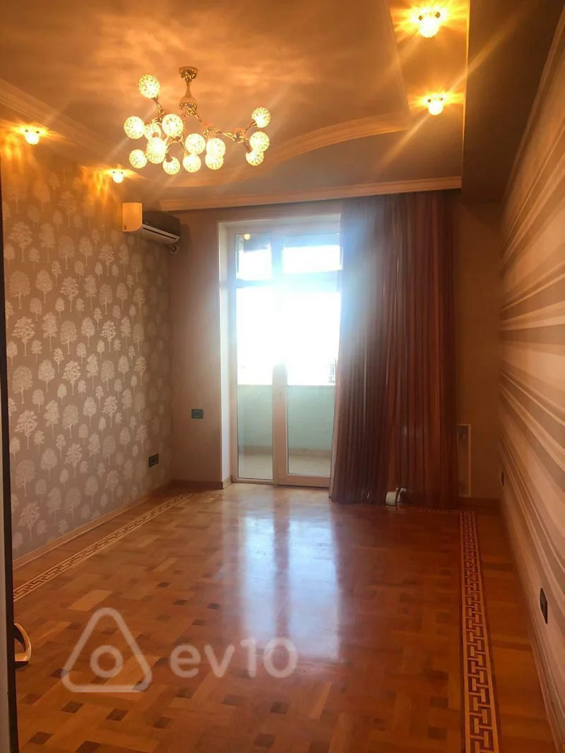 4 otaqlı mənzil, 220 m², Rəşid Behbudov — kirayə — Mənzil, Bakı (5)