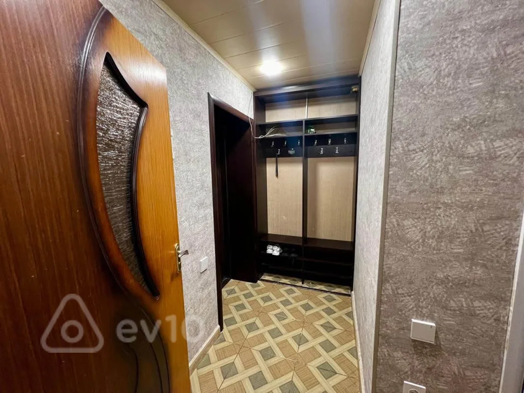 2 otaqlı mənzil, 50 m², Qara Qarayev prospekti — Bakı
