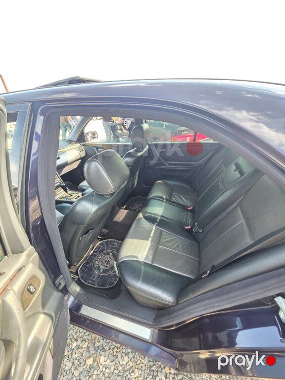Mercedes E 320, 3.2 L, 2001 il, 437 000 km — Avtomobillər, Bərdə (10)
