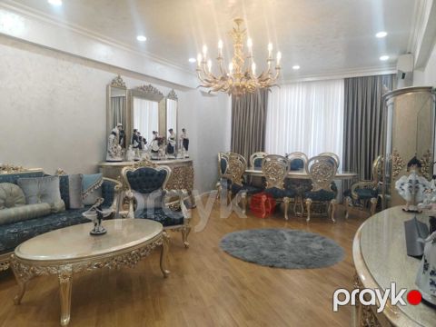 Satılır 3 otaqlı yeni tikili 140 m² — Bakı