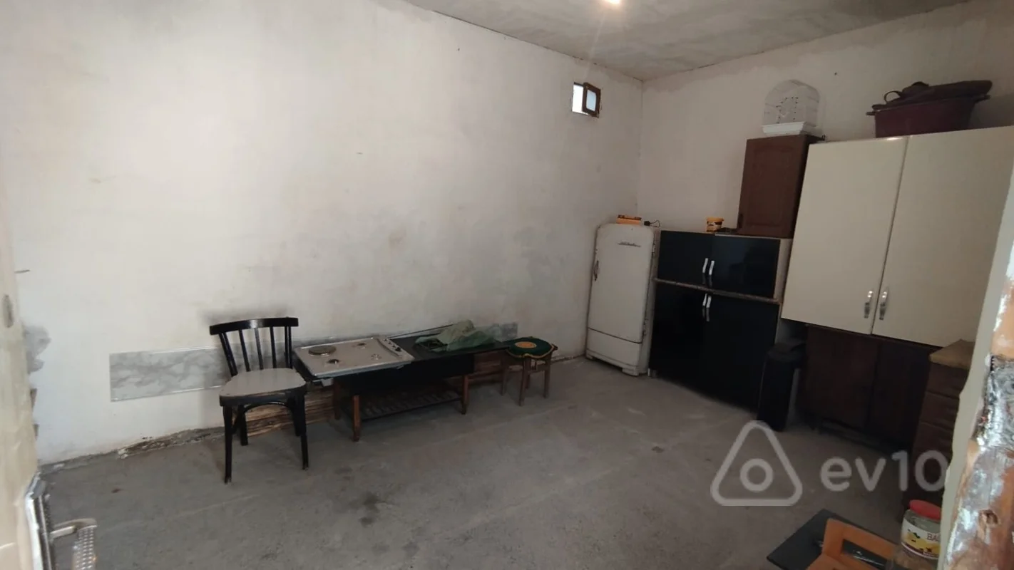 2 otaqlı həyət evi, 50 m², Oktyabr küçəsi — Ev, villa, Bakı (10)