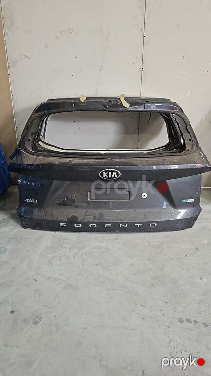 "Kia Sorento 2021" baqajı — Bakı
