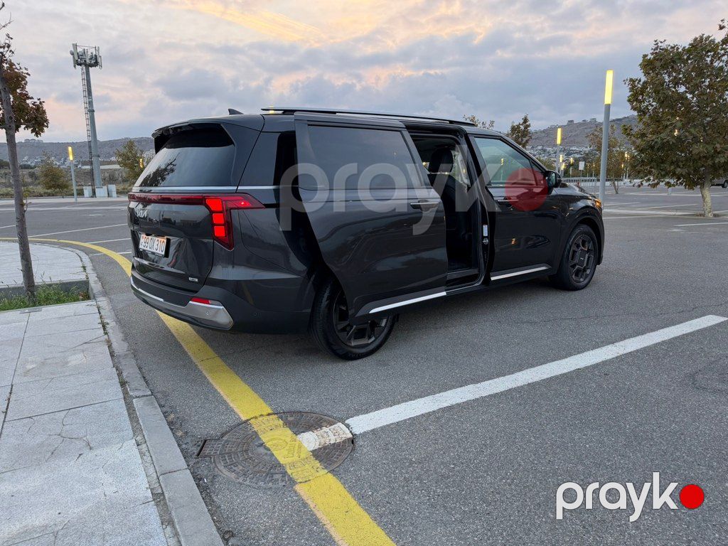 Kia Carnival, 1.6 L, 1.49 kWh, 2024 il, 12 000 km — Avtomobillər, Bakı (3)
