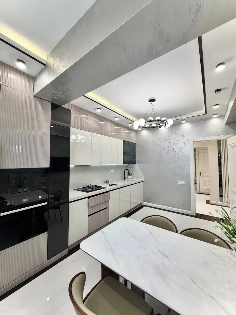 Satılır 3 otaqlı Mənzil Yeni tikili 101 m² Bakı, Nərimanov r — Mənzil, Bakı (8)