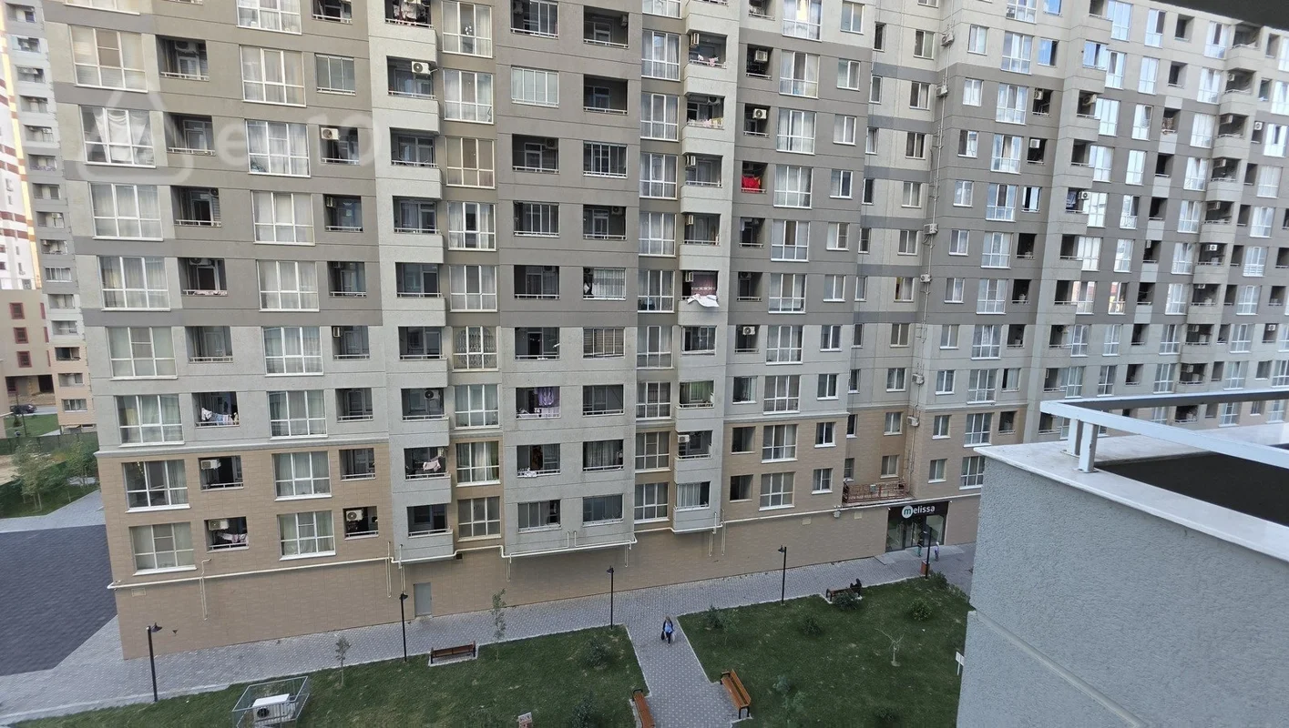 2 otaqlı mənzil, 66 m², Abbas Mirzə Şərifzadə kücəsi — Bakı