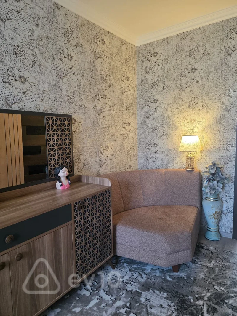 2 otaqlı mənzil, 55 m², 28 May küçəsi — kirayə — Mənzil, Bakı (10)