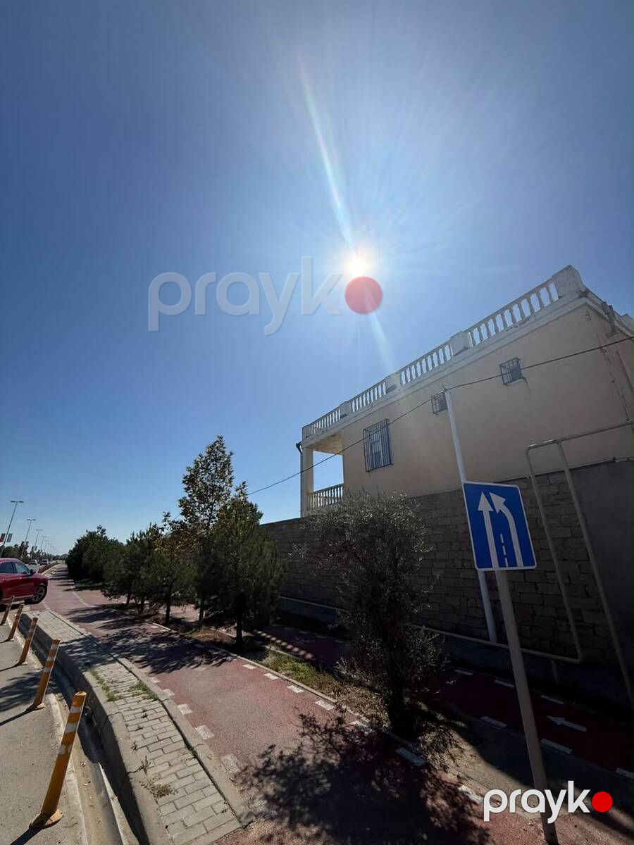 Satılır 8 otaqlı həyət evi/bağ evi 250 m² — Ev, villa, Bakı (6)