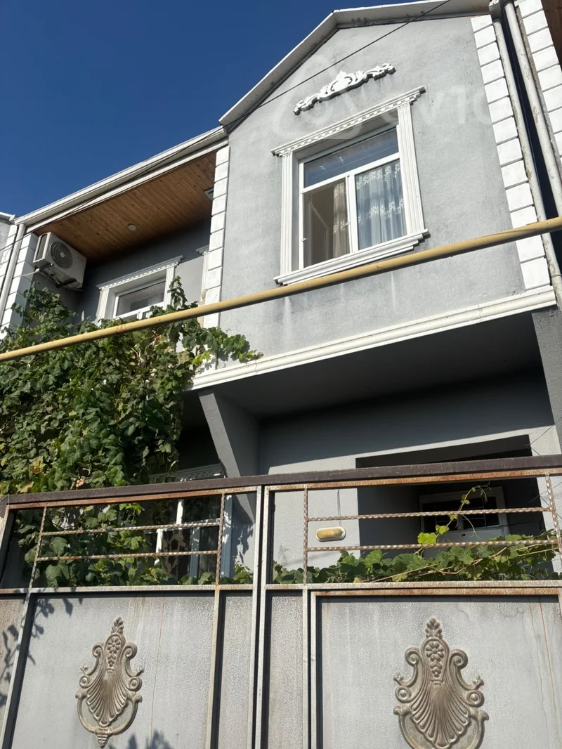 4 otaqlı həyət evi, 100 m², Heydər Əliyev küşəsi 27 — Bakı