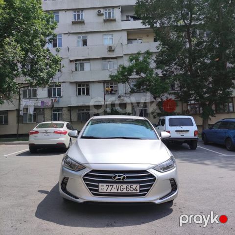 Hyundai Avante, 1.6 L, 2017 il, 199 000 km — Bakı