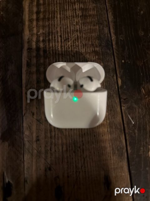 Airpods 4 — Bakı