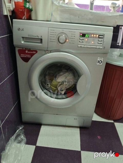 Paltar yuyan maşın satılır 6 ilin maşınıdır heç bir problemi yoxdur
