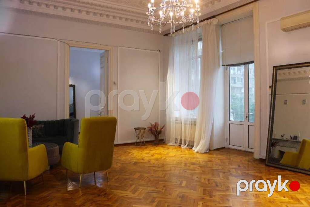 Satılır 6 otaqlı köhnə tikili 240 m² — Mənzil, Bakı (4)