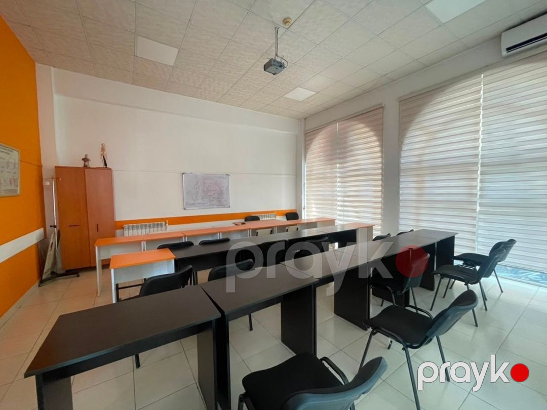 Satılır obyekt 1082 m² — Əmlak, Bakı (11)