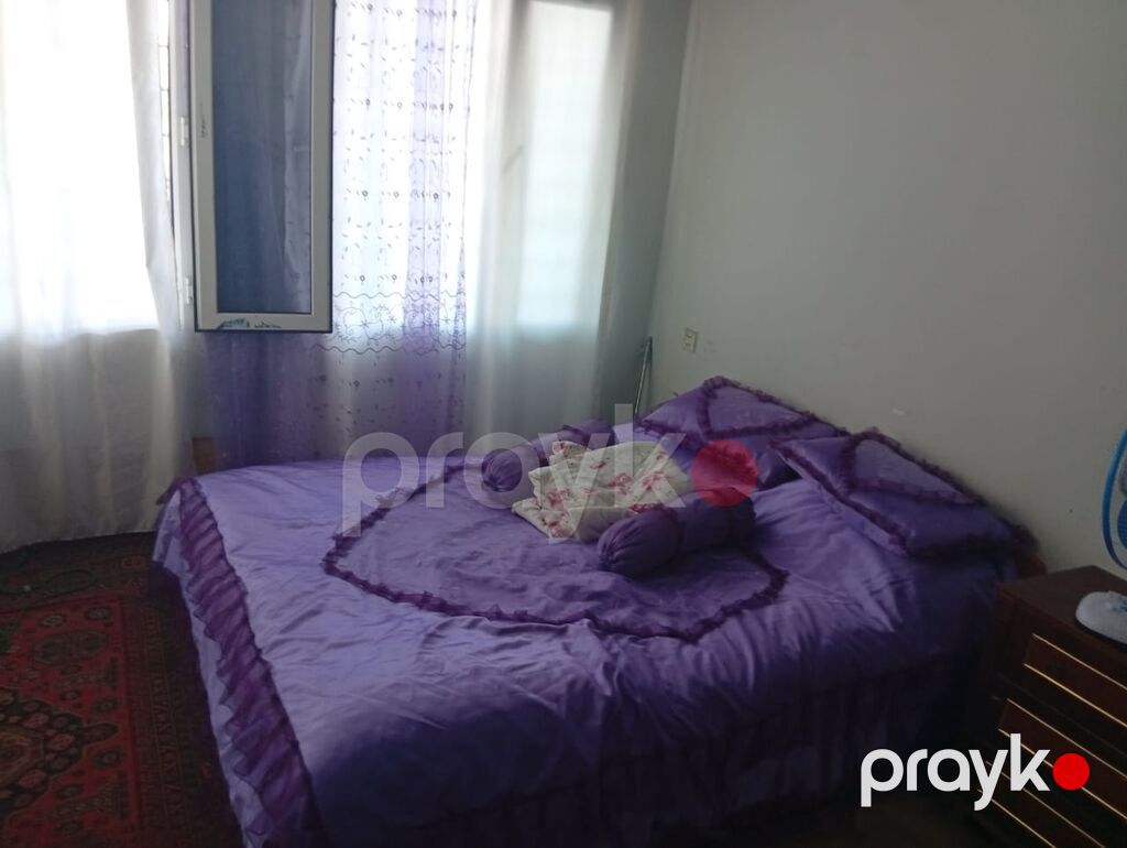 Geniş həyətyanı sahəsi və uzun eyvanı olan fərdi yaşayış evi — Ev, villa, Bakı (8)