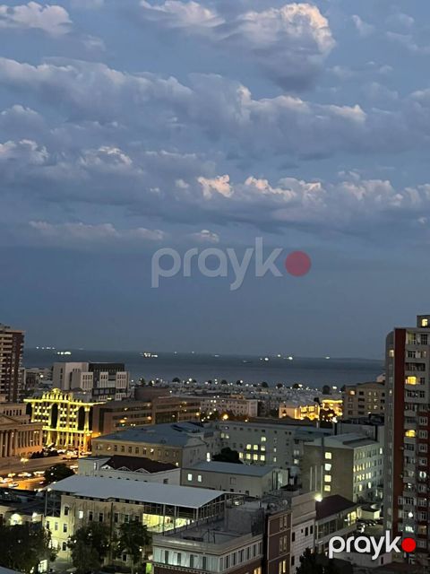 Satılır 4 otaqlı yeni tikili 170 m² — Bakı