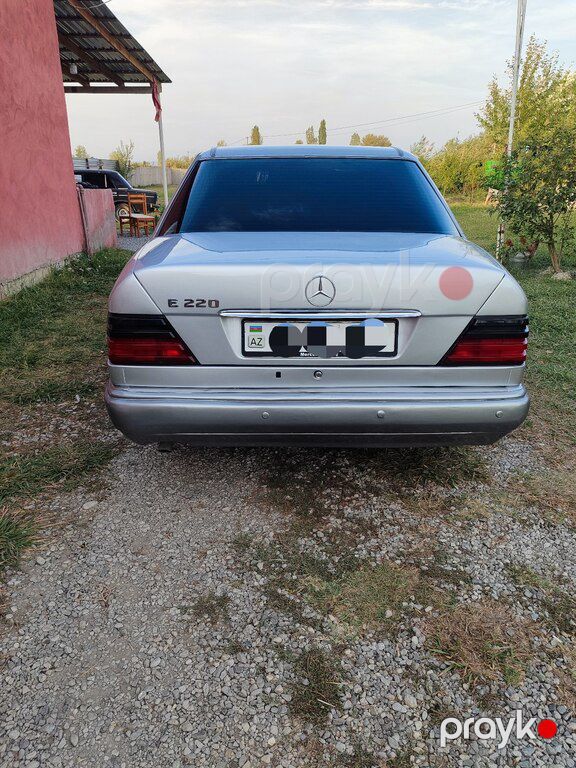 Mercedes E 220, 2.2 L, 1994 il, 450 000 km — Avtomobillər, Ucar (2)