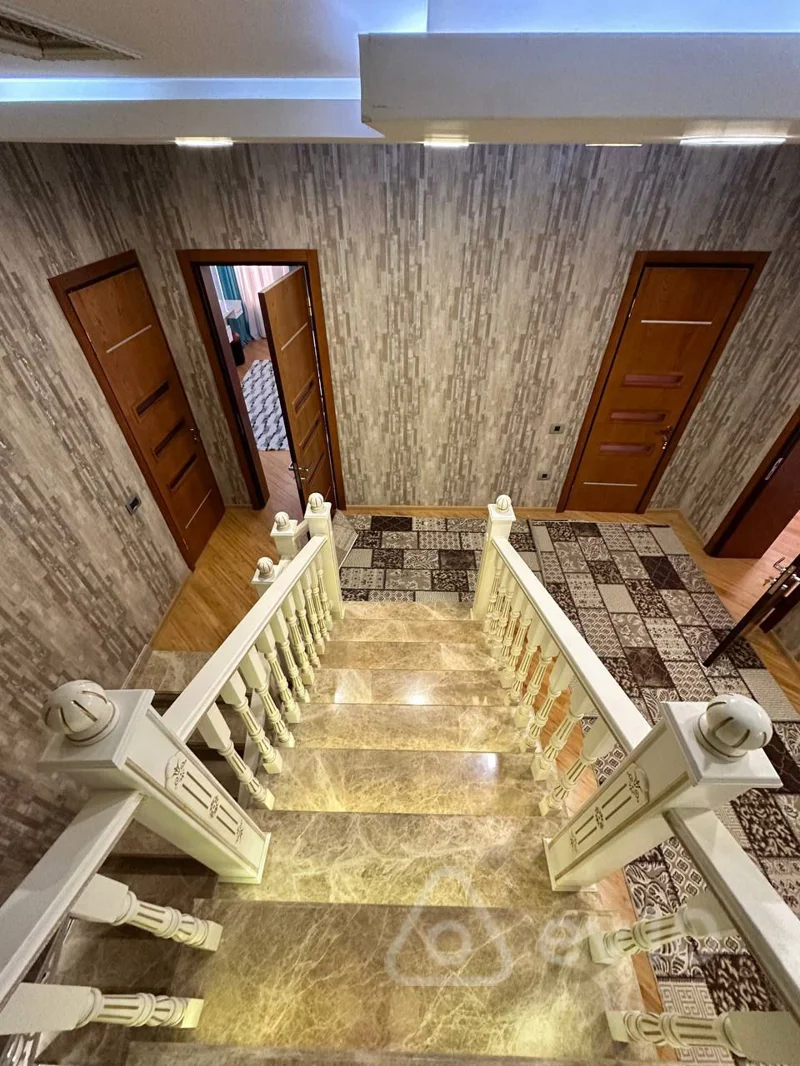 8 otaqlı həyət evi, 700 m², Novxanı — Ev, villa, Bakı (7)