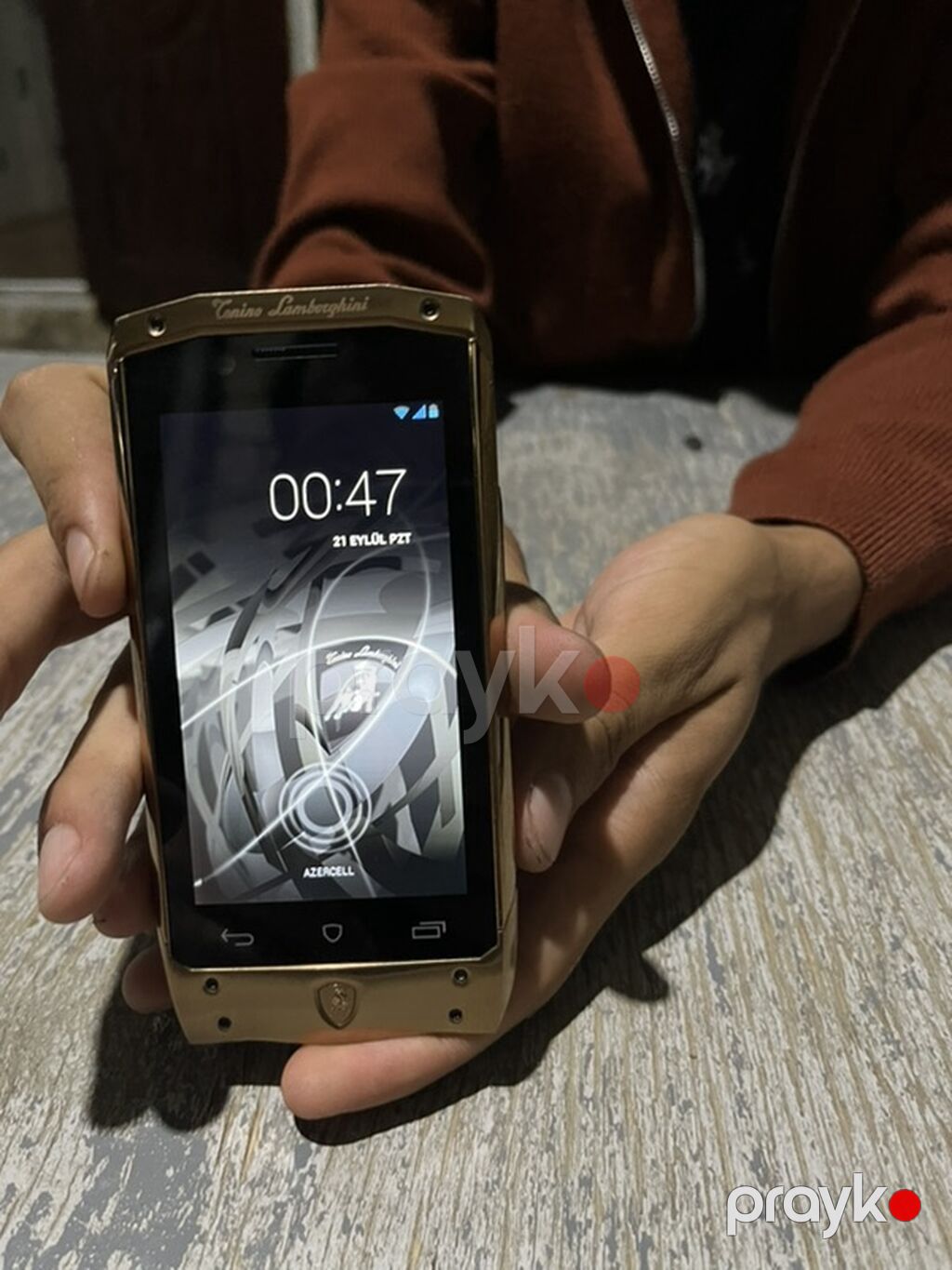 Tonino Lamborghini Android smartfon - Premium dizayn: metal çərçivə — Digər smartfonlar, Mehdiabad (3)