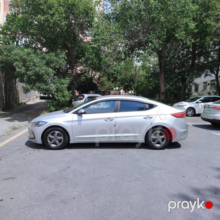 Hyundai Avante, 1.6 L, 2017 il, 199 000 km — Avtomobillər, Bakı (7)