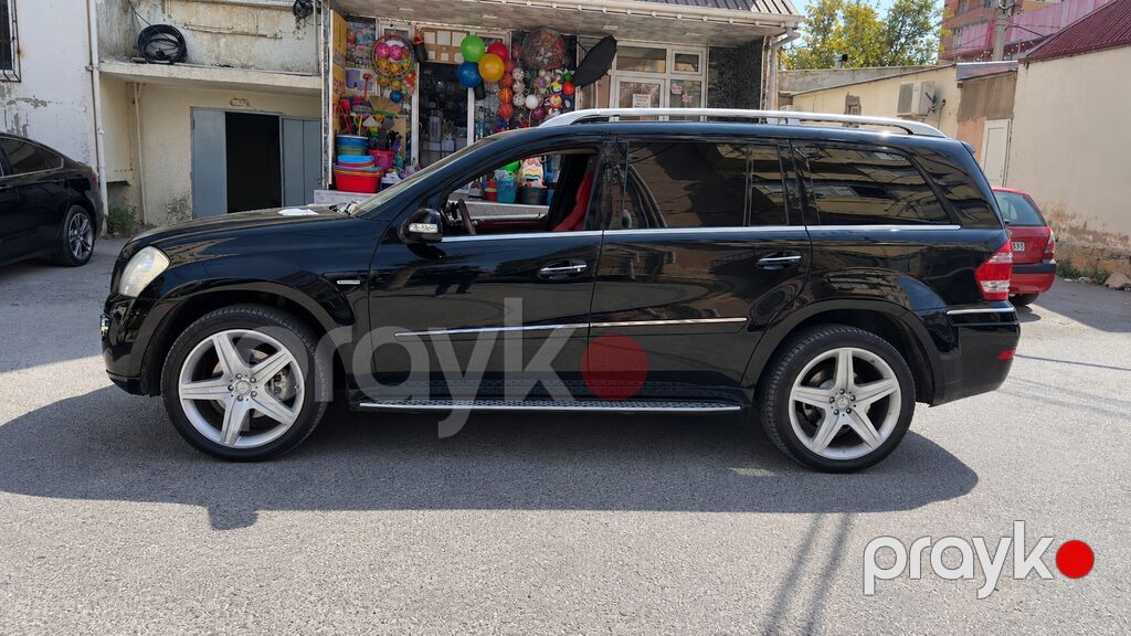 Mercedes-Benz GL-Class: 4.7 l Ofrouder/SUV — Avtomobillər, Bakı (8)