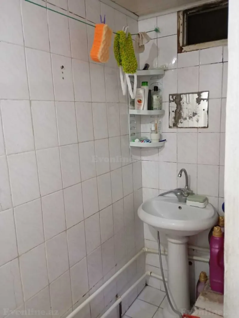 Satılır 2 otaqlı Mənzil Köhnə tikili 40 m² Bakı, Nəsimi r — Mənzil, Bakı (8)