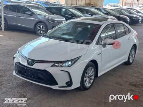 "Toyota Corolla, 2025 il" icarəsi — Bakı